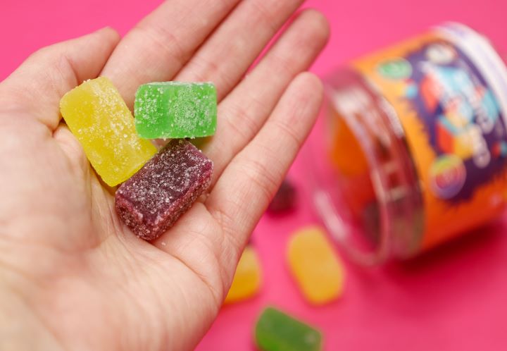 What are the health benefits of CBD candies?